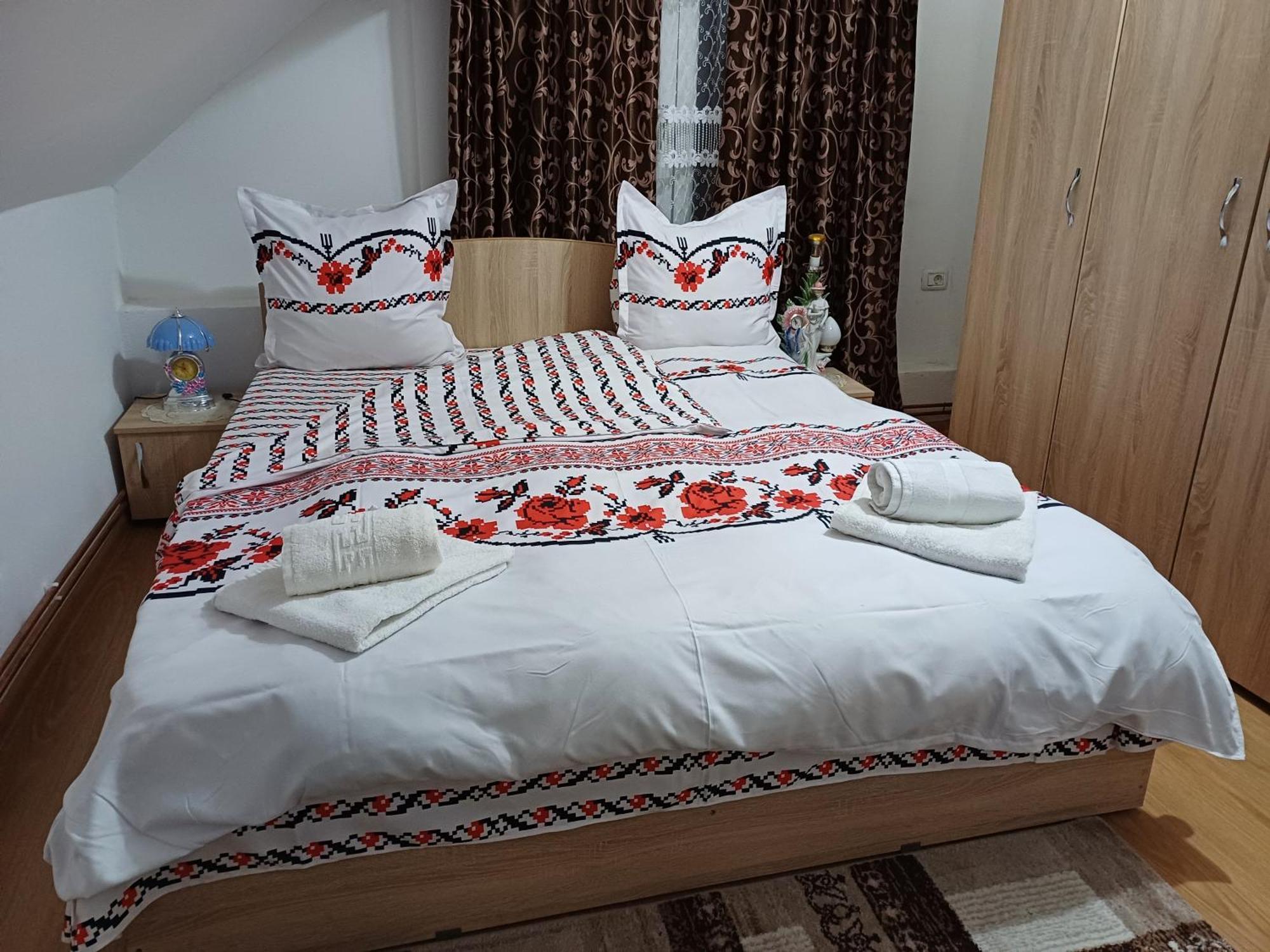 Casa Florilor Barcut Daire Dış mekan fotoğraf